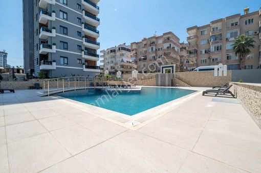 Alanya Mahmutlar Mah.aktiviteli Satılık 1+1 Daire