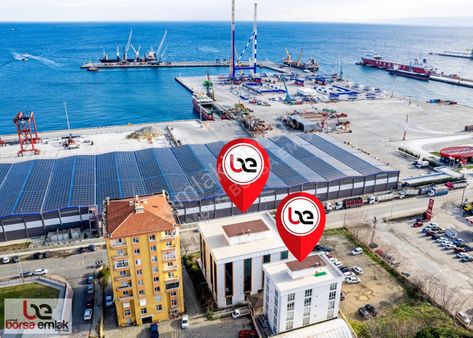 100.yıl Alt Yol Caddede Deniz Manzaralı Komple Kiralık Plaza