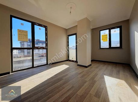 Yaşam'dan Necip Fazıl Mahallesinde Kiralık 2+1 Daire