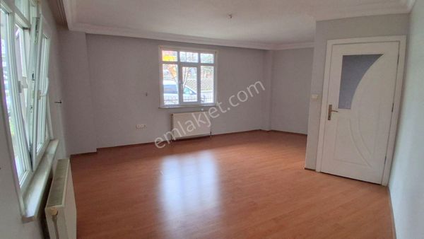 Mertcan'dan Sülüntepe Safa Caddesi 1dk Giriş Kat 3+1 Daire