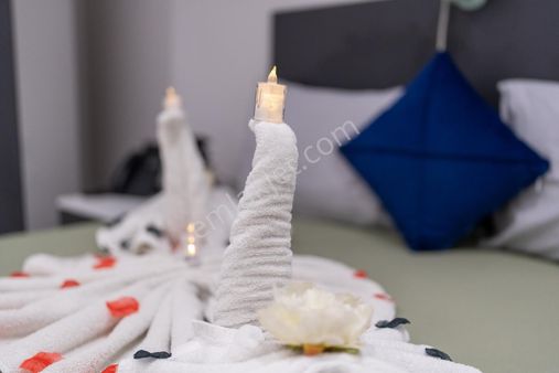 Gaziosmanpaşa Sıfır Eşyalı Tertemiz Günlük Aylık Haftalık Jakuzili Tertemiz Vip Daireler