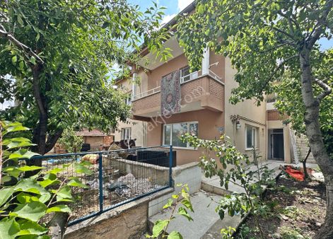 Hasanoğlan'da Muzaffer Ekşi Mahallesi İki Katlı Satılık Müstakil