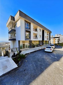 Menemen Ulukent Ulukop. 114 M2 Kiralık Dükkan