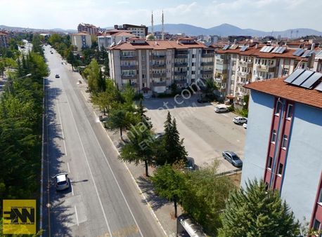 Isparta Gülevler Demirköprü Yakını Cadde De 3+1 Kiralık Daire