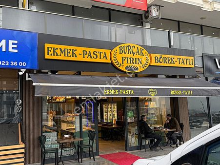 Beylikdüzü Kavaklı'da Ana Cadde Üzerinde Devren Satılık Fırın