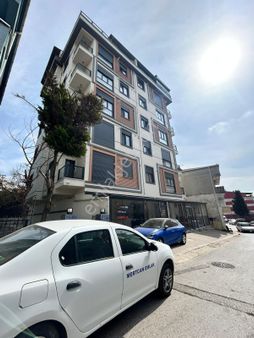 Adnan Kahveci Metroya Yürüme Panjurlu 4+1 Teraslı - İskanlı Dubleks