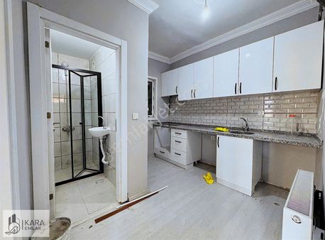 Yatırımlık !!fırsat!! Daire 1+1 50 M2 1.kat Ön Cph Köşe Başı