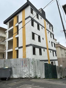 Site Mh.de 80m2 Balkonlu 2+1 Sıfır Ara Kat Daire