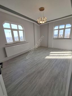 Güneşli Mah. 2+1 Satılık Daire (hisse 15)