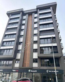 Bostanci Alı Nıhat Tarlan Caddesinde Kiralik 3+1yeni Daire