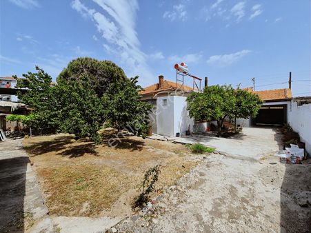 Umas Solution'dan Altınova'da Müstakil Geniş Bahçeli 3+1 Ev