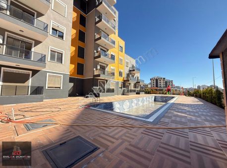 Altıntaş Mah.40'lık Yol Yakını Havuz Cephe 1+1 Arakat Daire