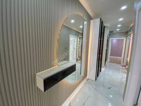 Göral 3+1 Yeni Sıfır Full Yapılı Orta Kat Güney Cephe Park Manzaralı