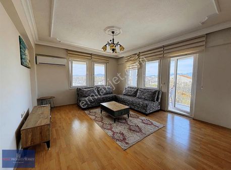 Patlangıç Mah'de Boş Veya Eşyalı 2+1 Daire