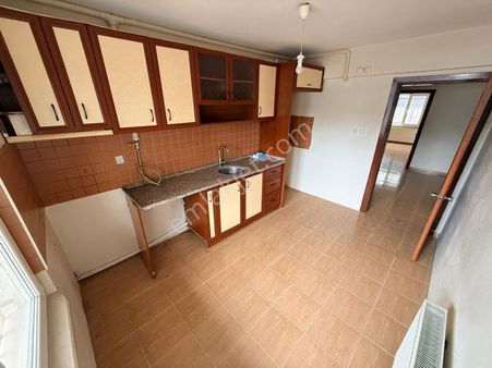 ▀jet Emlak'tan Hamidiye'de Doğalgazlı Bahçeli 3+1 Kiralık Daire