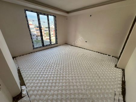 Seba'dan Tevfikbey Mh 2+1 90m2 Otoparklı Yerden Isıtmalı Arakatt