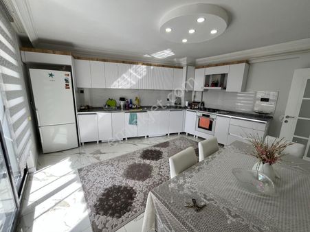 Mevsim Gayrimenkulden Yunus Emre Bulvarında 3+1 Ultra Lüks Daire