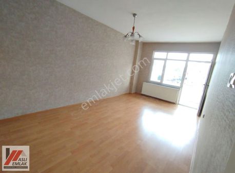 Aslı Emlak'tan Zübeyde Hanım Mah 2+1 Kat 2