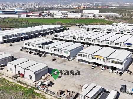 Yaşa Gyd - Mersin Mega Center'da Satılık İş Yeri Depo