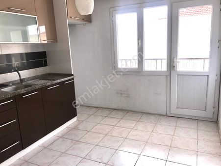 Arga'dan Buca Yenigün Mah. Kaymakamlık Arkası 1+1 Satılık Daire