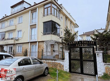 Karasu'da Tamamı Bu Para Satılık 2+1 Daire Eşyalı Havuzlu Site