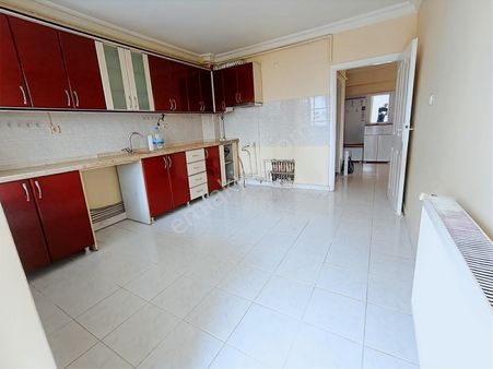 Bankalar -çarşı -tüm Avm Ler -gimsa Cadde Yanı Sitede 135 M2 3+1