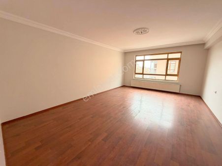 Şafak'tan Refik Saydam Cd. Üzeri 3+1 Bağımsız Güney Batı Acil!