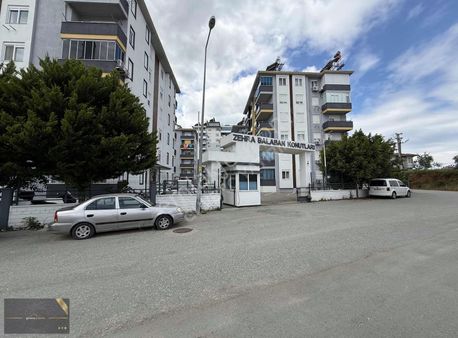 Serik Orta Mahallede 3+1 Site İçerisinde Kiralık Daire