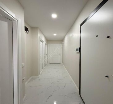 Pusula Yapı'dan Kuran Kursu Caddesi'nde Kiralık 2+1 Ara Kat!!!