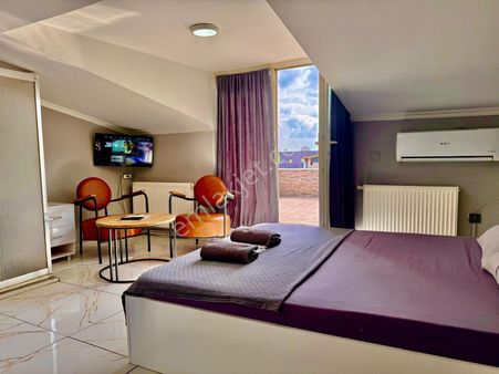 Beyazıt Laleli Tramvay Durağı Çıkışı 7/24 Günlük Kiralık Lüks Daireler