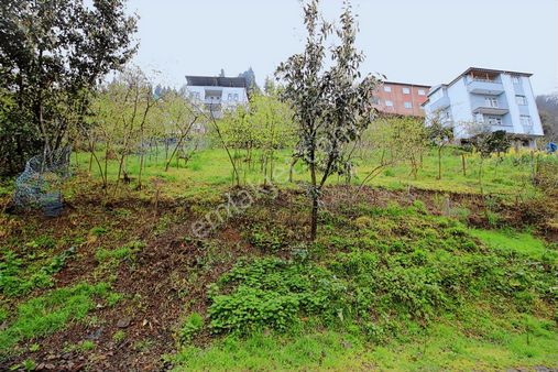 Kaçmaz Emlak'tan Trabzon Bahçecik Mahallesinde Satılık Arsa