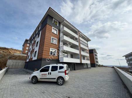 Üniversite Yolunda 3+1 Sıfır Daire İsteyenlere -- Burcu Emlaktan