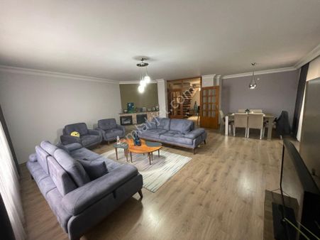 G.o.p Büyükesat 5+1 Full Yapılı 180m2 Manzaralı Otoparklı Fırsat