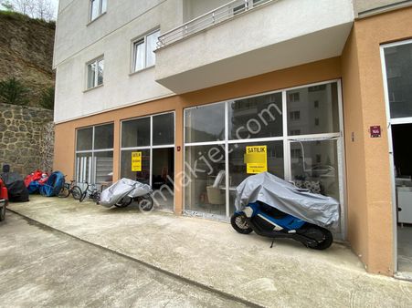 Trabzon Kaşüstü'nde Satılık Dükkan