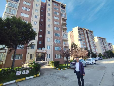 Kapaklı Yıldızkent Güneş Sitesi Kiralık 2+1 Daire Re/max Land