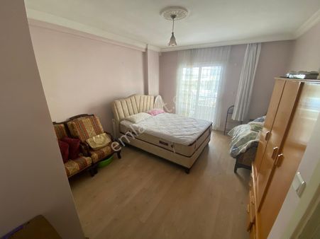 Balıkesir Edremit Cumhuriyet Mah. 2+1 Yüksek Giriş Satılık