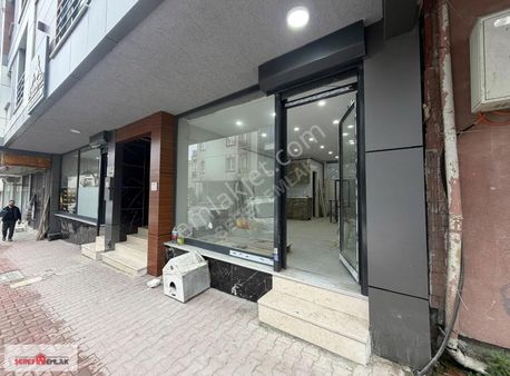 Şeref Emlak'tan Yüksek Giriş 110m² Bahçeli 2 Katlı Dükkan