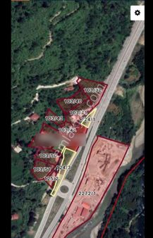 Çeşit Emlak Trabzon Of Uzungöl Yoluna Yakın Tarla