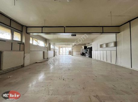 Cevizlidere Caddesi Yakını 170 M2 Merkezi Konum Dükkan-depo