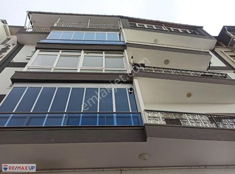 Ara Kat, Geniş Deniz Manzaralı,çift Cephe Balkonlu