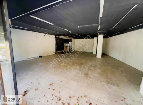 M.atay Caddesi Üzerinde Köşe Başı Dükkan Çıkması Mevcut Kiralık