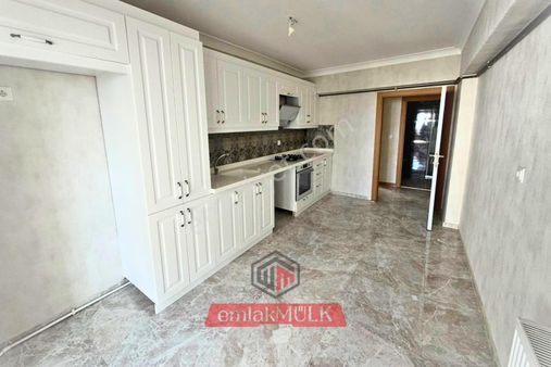 Emlakmülkten Bölgenin En Geniş 2+1 Oturuma Hazır İskanlı Dairesi