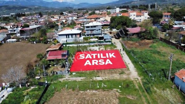 Torbalı Karakuyuda Satılık3 Kat İmarlı Köşe Parsel Arsa