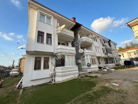 Hastaneye 200 Metre Mesafede Ara Kat Mutfak Ayrı 2+1 Kiralık
