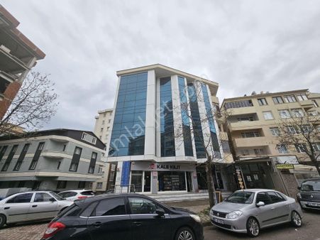 İstanbul Anadalu Adalet Sarayı'nın Yanında Satılık 2+1 Daire