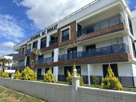 Dubleks Manzaralı Havuzlu Sitede Ferah Harika Daire