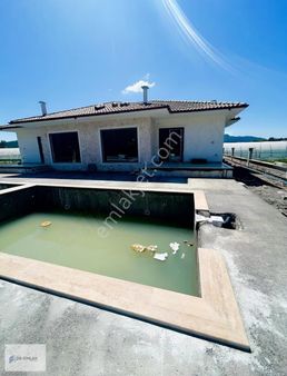 Ortaca Ekşiliyurtta 3+1 Havuzlu Müstakil Tadında Villa