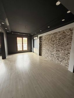 Bakırköy Merkezi Konumda Satılık 4+1 Dubleks Daire