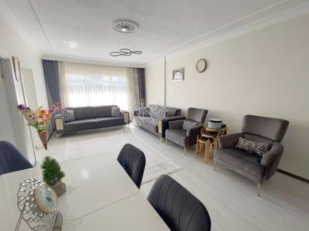 Şafak'tan Y.emre Caddesi Yakını 3+1 Orta Kat Ön Güney Batı-geniş