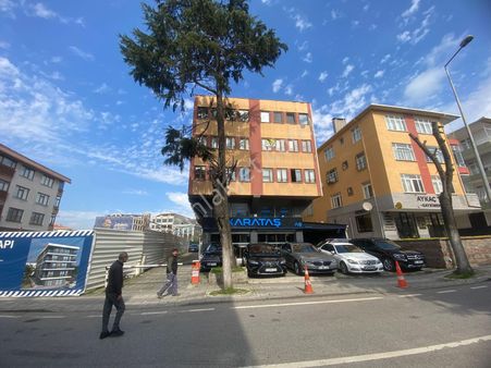 Üsküdar Bağlarbaşı Cad. 100m2 2. Kat Satılık Ofis Fırsatı
